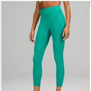 Lululemon align high rise Pant with pockets 25”